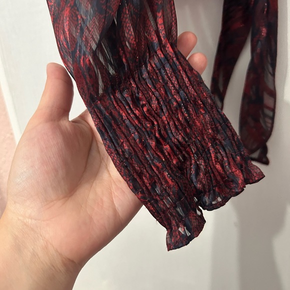 ZARA Sheer Snakeskin print blouse with cuffed sleeves size M - Picture 4 of 4